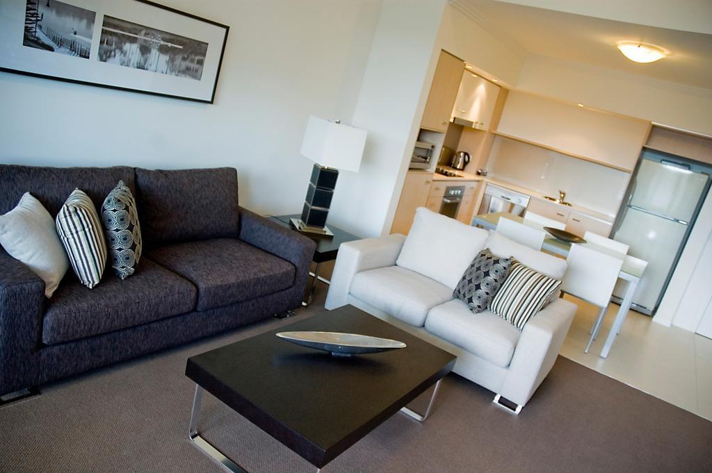 Chancellor Executive Apartments Gold Coast Exterior photo