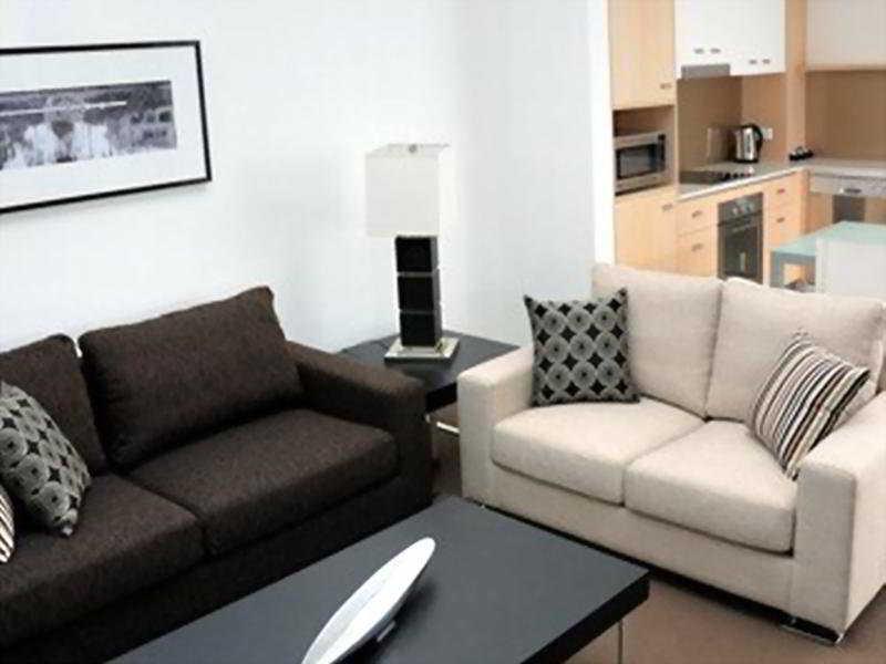 Chancellor Executive Apartments Gold Coast Exterior photo