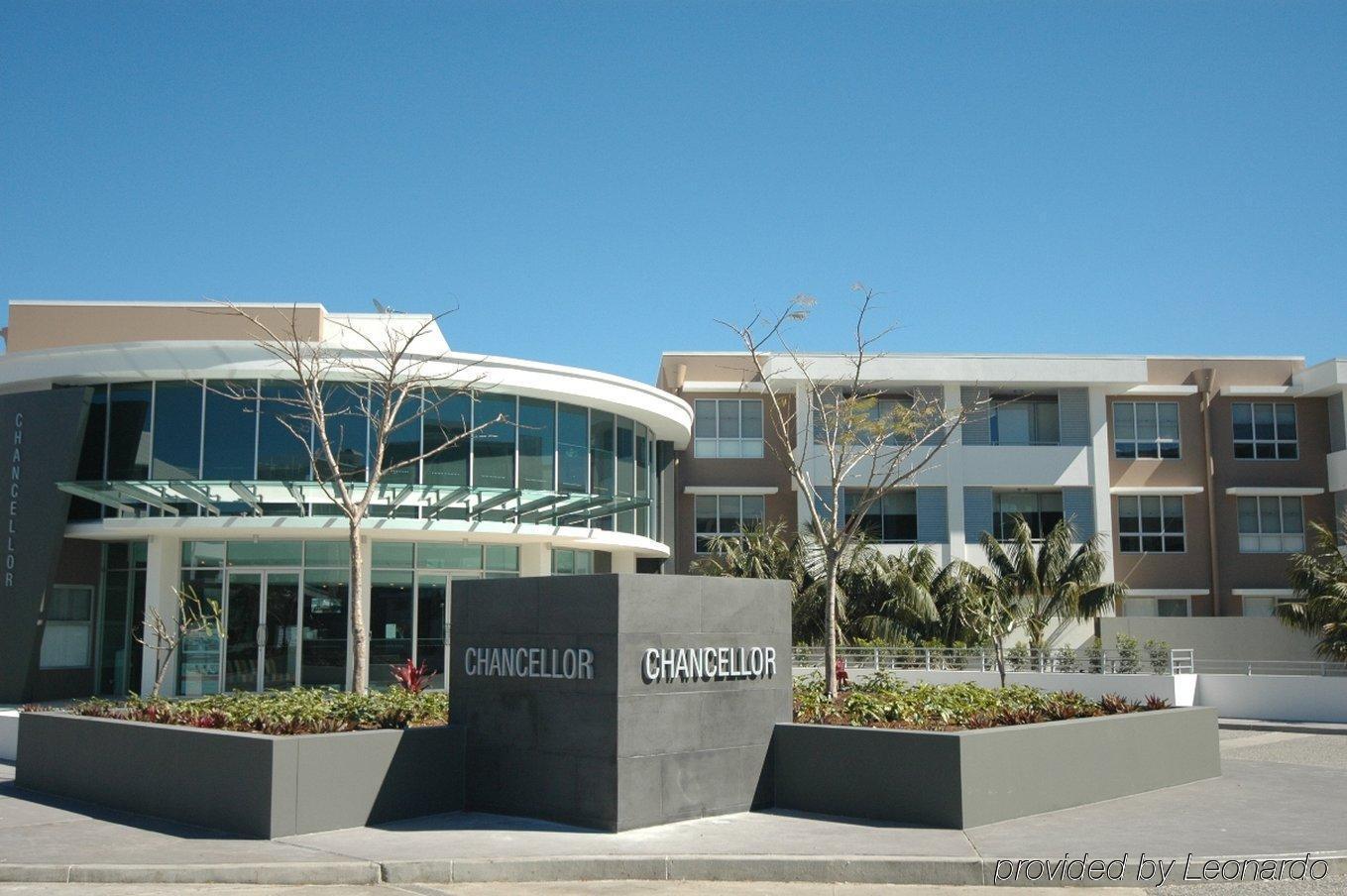 Chancellor Executive Apartments Gold Coast Exterior photo